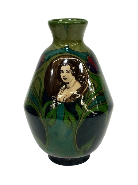 Gouda Portrait Vase