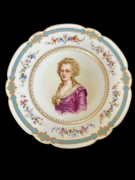 Sevres 1846 Chateau de Versailles France Portrait Plate