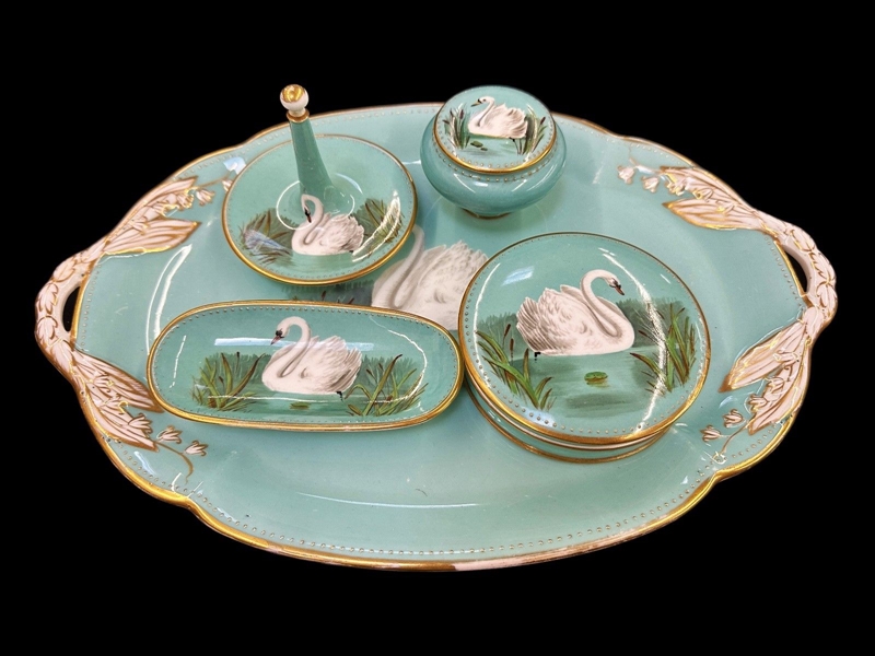 Porcelain Swan Dresser Set