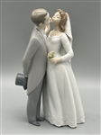 Lladro Figurine "A Kiss to Remember"