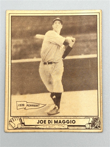 1940 Playball #1 Joe DiMaggio Baseball Card