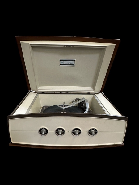 Columbia Stereo 360 Record Player