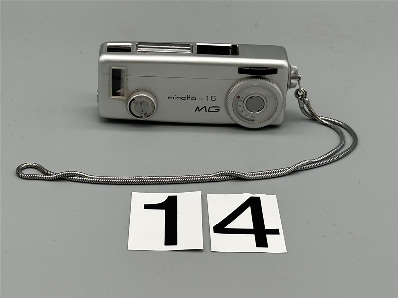 Minolta 16 MG James Bond Spy Camera