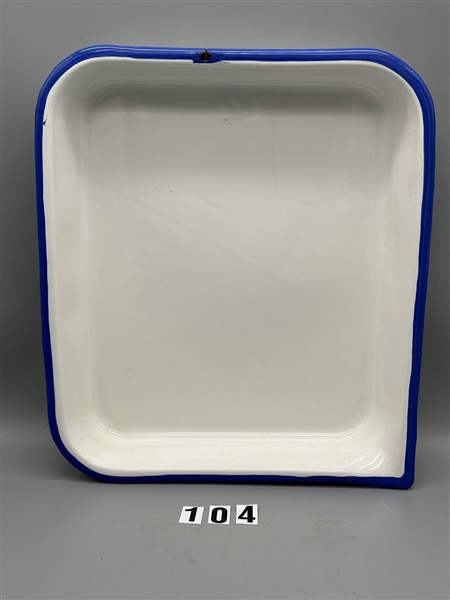 (1) Near Perfect Porcelain Enamel Photo Darkroom Tray for Developing Standard 8x10 Prints