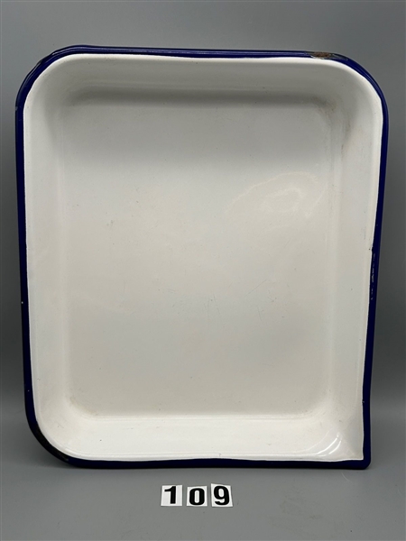 (1) Near Perfect Porcelain Enamel Photo Darkroom Tray for Developing Standard 8x10 Prints