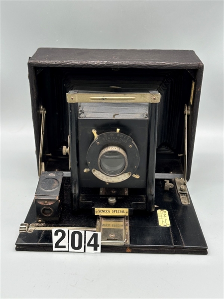 Seneca Special 5x7 Folding Plate Camera