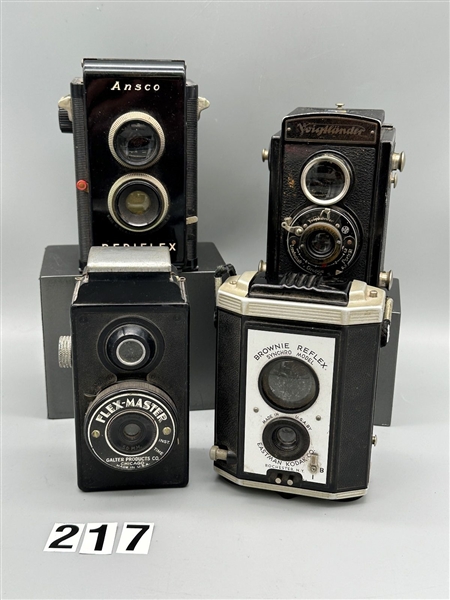 (4) 1940s & 1950s Twin Lens Reflex Cameras