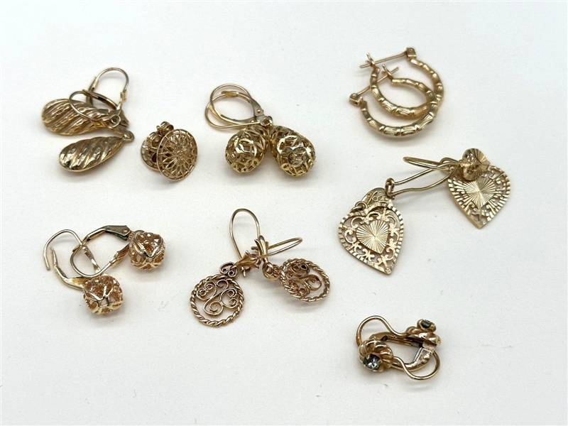 (8) Pairs 14k Gold Earrings