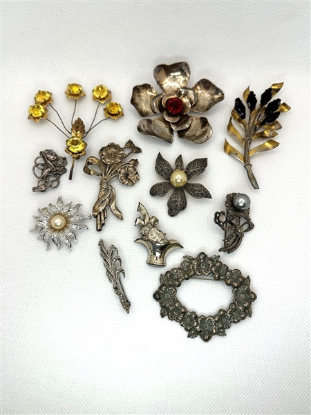 (11) Sterling Silver Flower Brooches