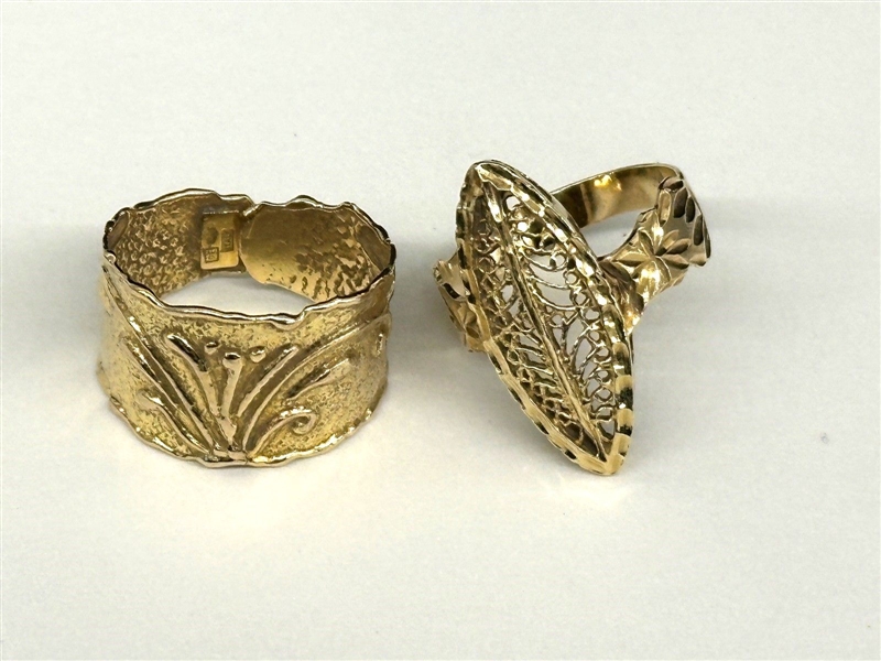 (2) 14k Gold Rings