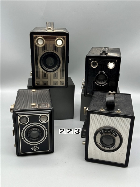 (4) Art Deco Cameras from the 1930s-1950s