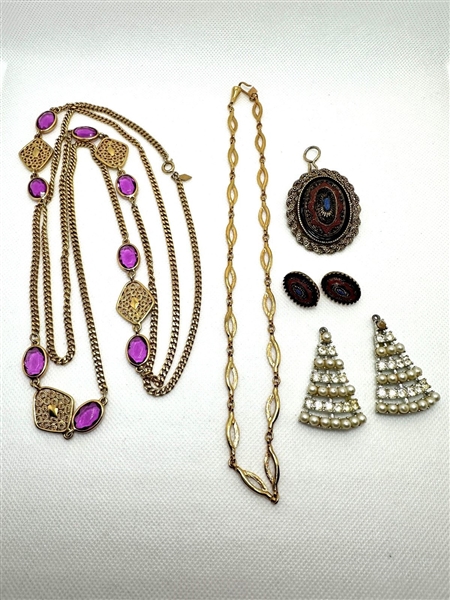 Group of Sarah Cov Jewelry