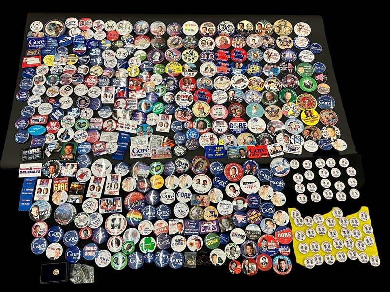 (382) Al Gore Presidential Campaign Political Buttons