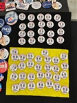 (382) Al Gore Presidential Campaign Political Buttons