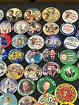 (382) Al Gore Presidential Campaign Political Buttons