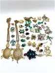 (36) Group of Mice, Frogs, and Turtle Vintage Brooches