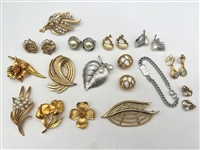 Crown Trifari, Trifari Costume Jewelry Group
