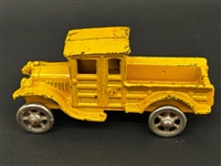 (6) A.C. Williams Cast Iron Trucks and Sedans