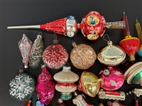 (76) Vintage Christmas Ornaments Glass, Paper, Cloth
