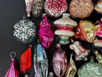 (76) Vintage Christmas Ornaments Glass, Paper, Cloth