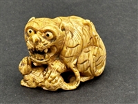 (21) Group of Antique Netsuke Figures: Karakuri, Katabori, Manju