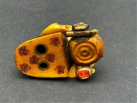 (21) Group of Antique Netsuke Figures: Karakuri, Katabori, Manju