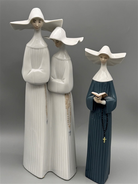 (2) Lladro Figurines: Nuns 4611, Prayerful Moment 5500