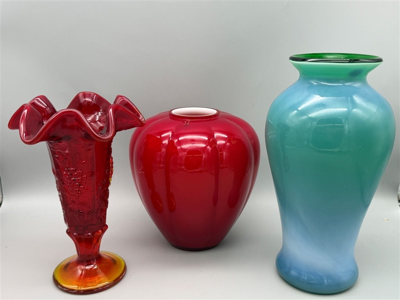 (3) Fenton Glass Pieces