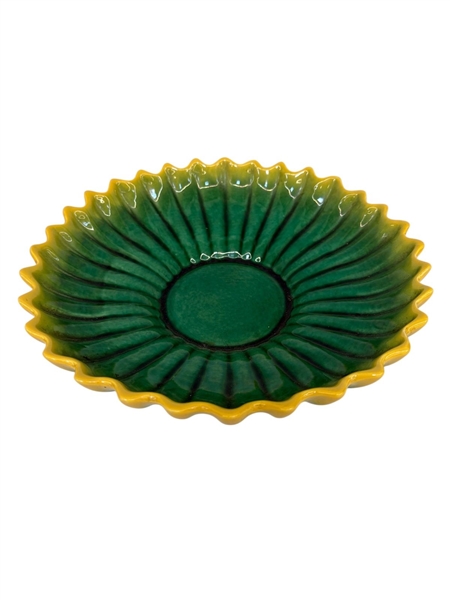 Majolica Center Serving Bowl