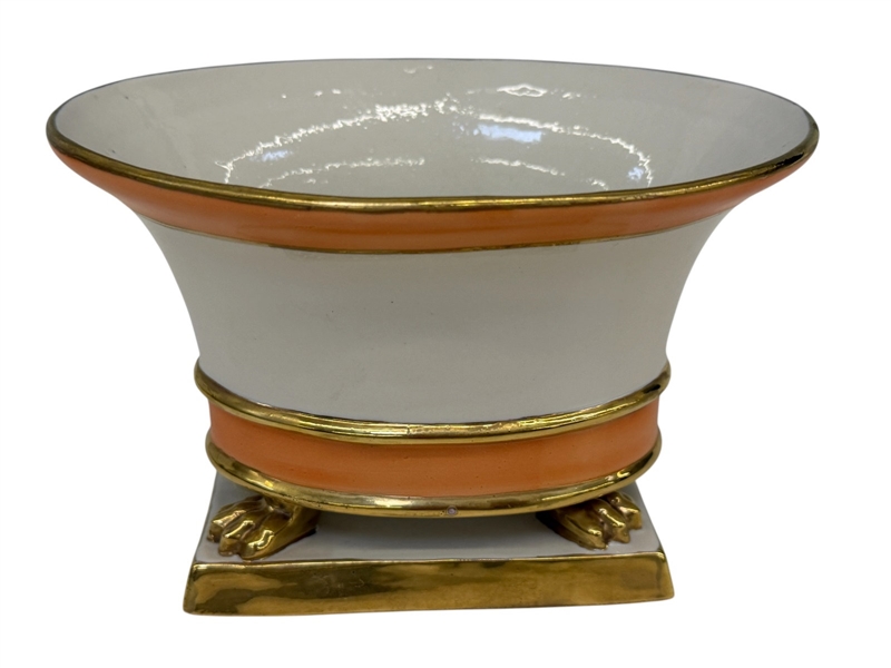 Chelsea House Port Royal Footed Vase
