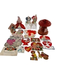 (19) Vintage Valentines Including Stand-ups, Mechanical, Honeycomb Tissue