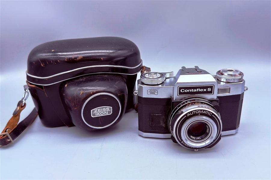 Zeiss Ikon AG Contraflex S 35mm Camera and Case