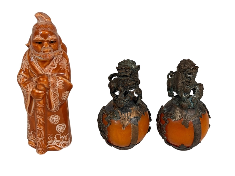 Pair Tibetan Silver Feng Shui Foo Dogs and Porcelain Snuff Bottle