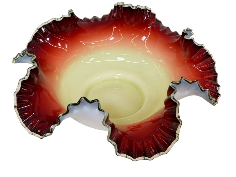 Ruffled Art Glass Amberina Dish