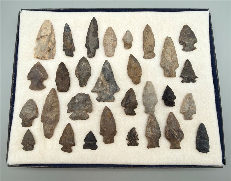 Group of (29) Arrowheads, Projectile Points